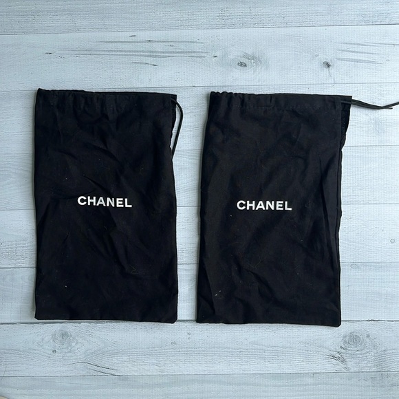 CHANEL Vintage Black Interlocking CC Logo Bow Cap Toe Pumps Size 7 - Picture 9 of 9